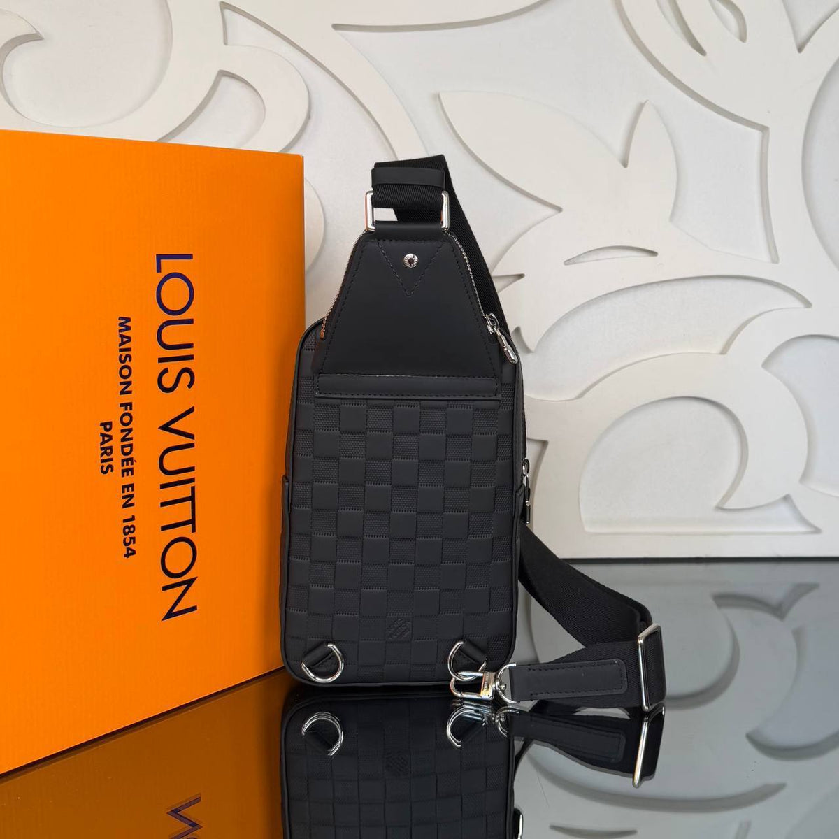 Avenue Sling Bag PM | Black Checker | back