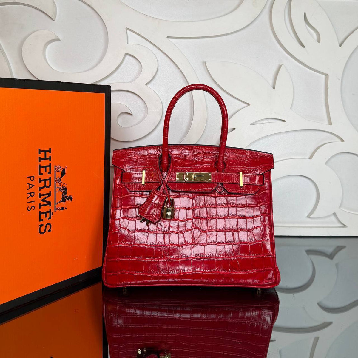 Birkin Bag 30 | Red | front view 1