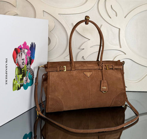 Bonnie Medium Handbag | Tan Suede | angled view