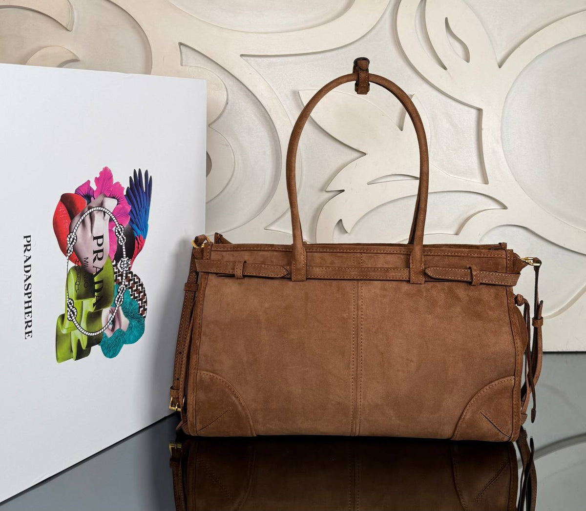 Bonnie Medium Handbag | Tan Suede | back view