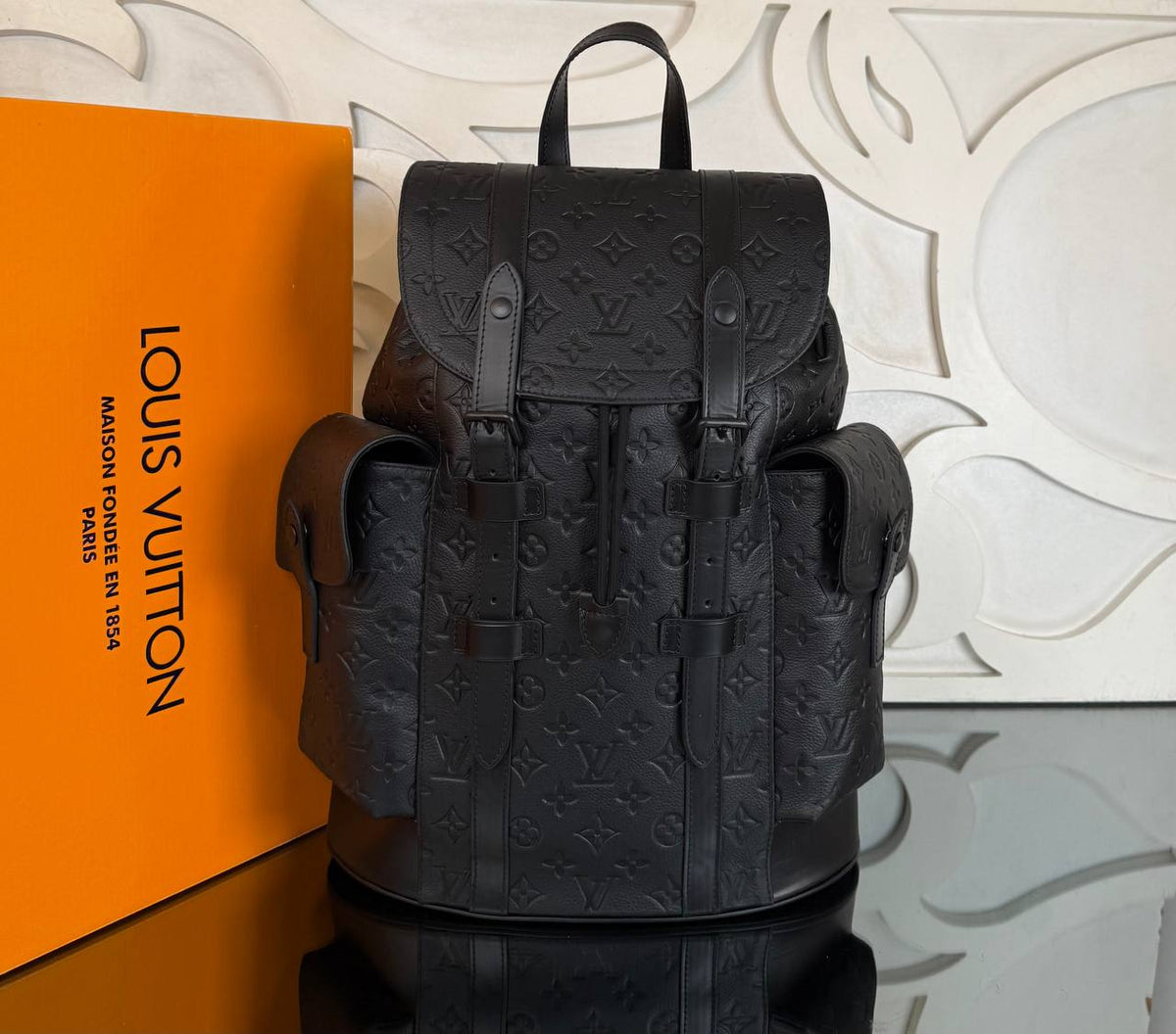 Christopher MM Backpack | Black | front