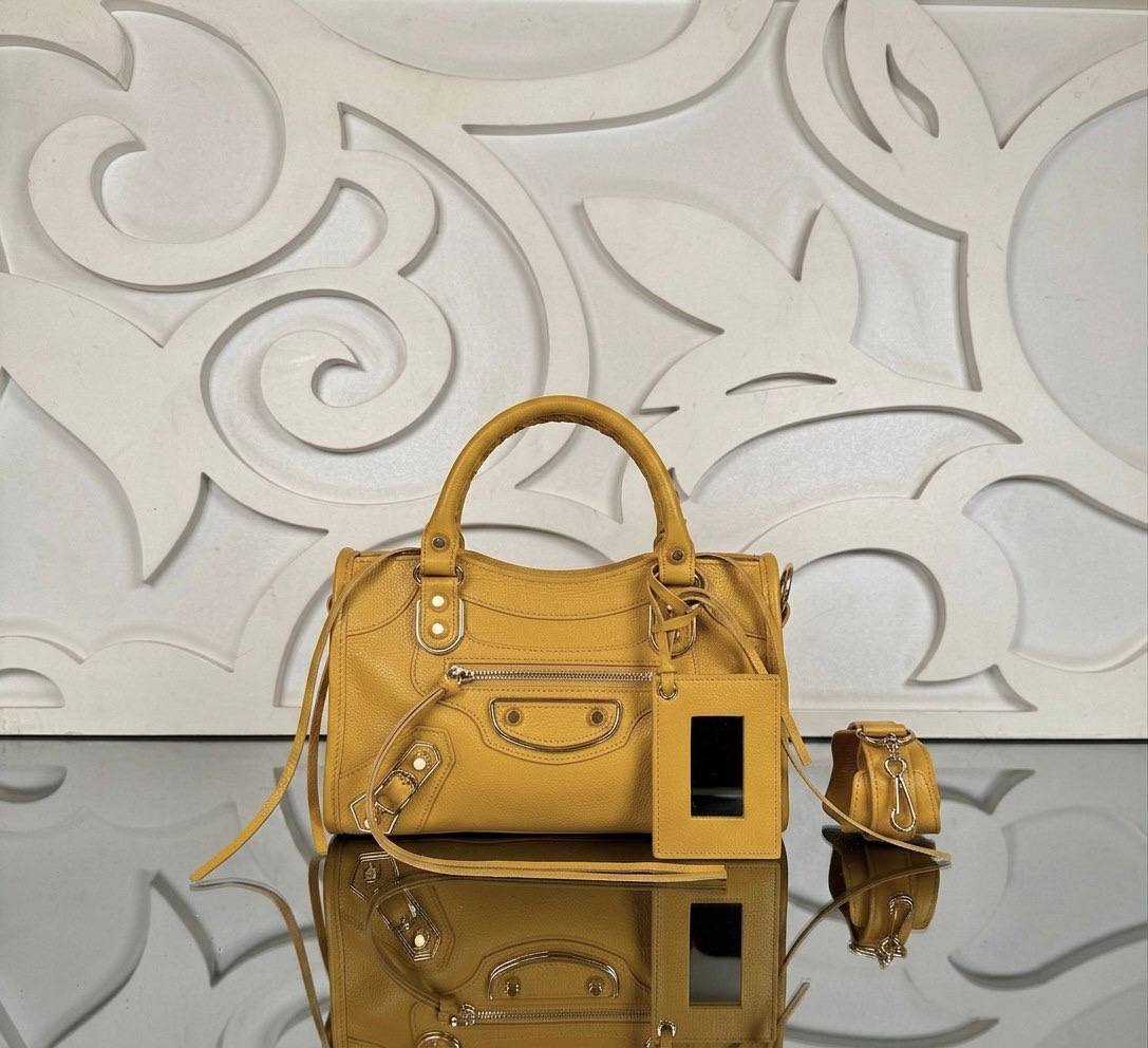 City Bag Small | Mustard Yellow | front view