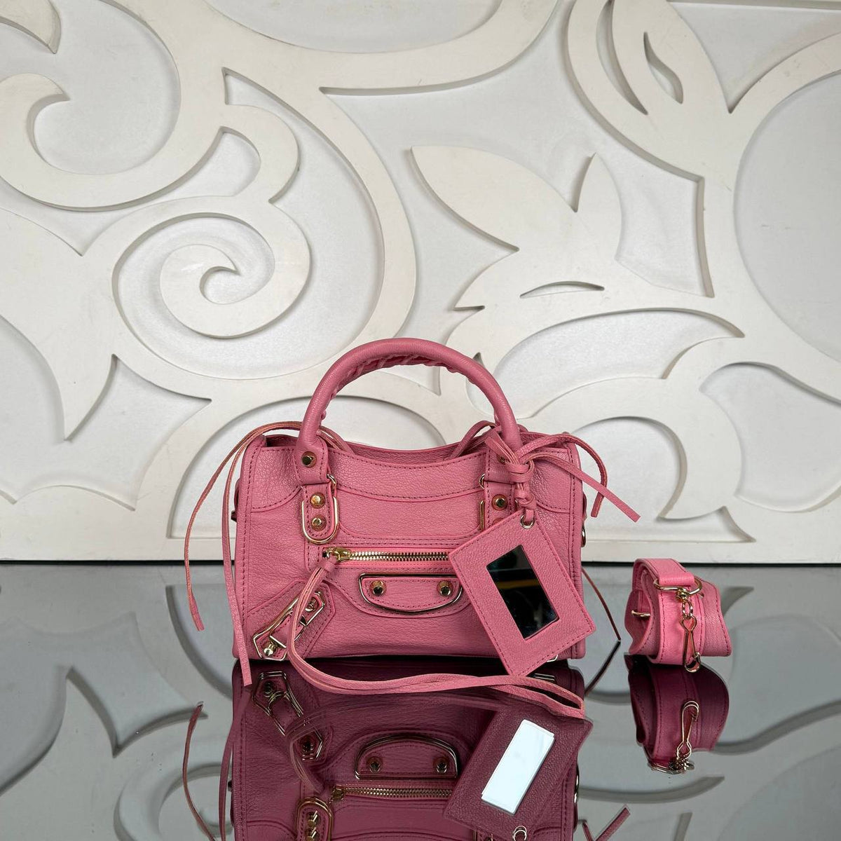 City Bag Small | Pink | front view