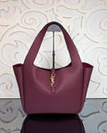 Le 5 À 7 Bea Bag | Burgundy | front view