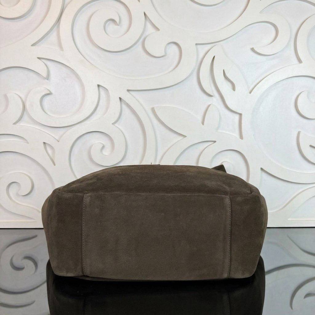 Le 5 À 7 Bea Suede Bag | Olive Suede | bottom view