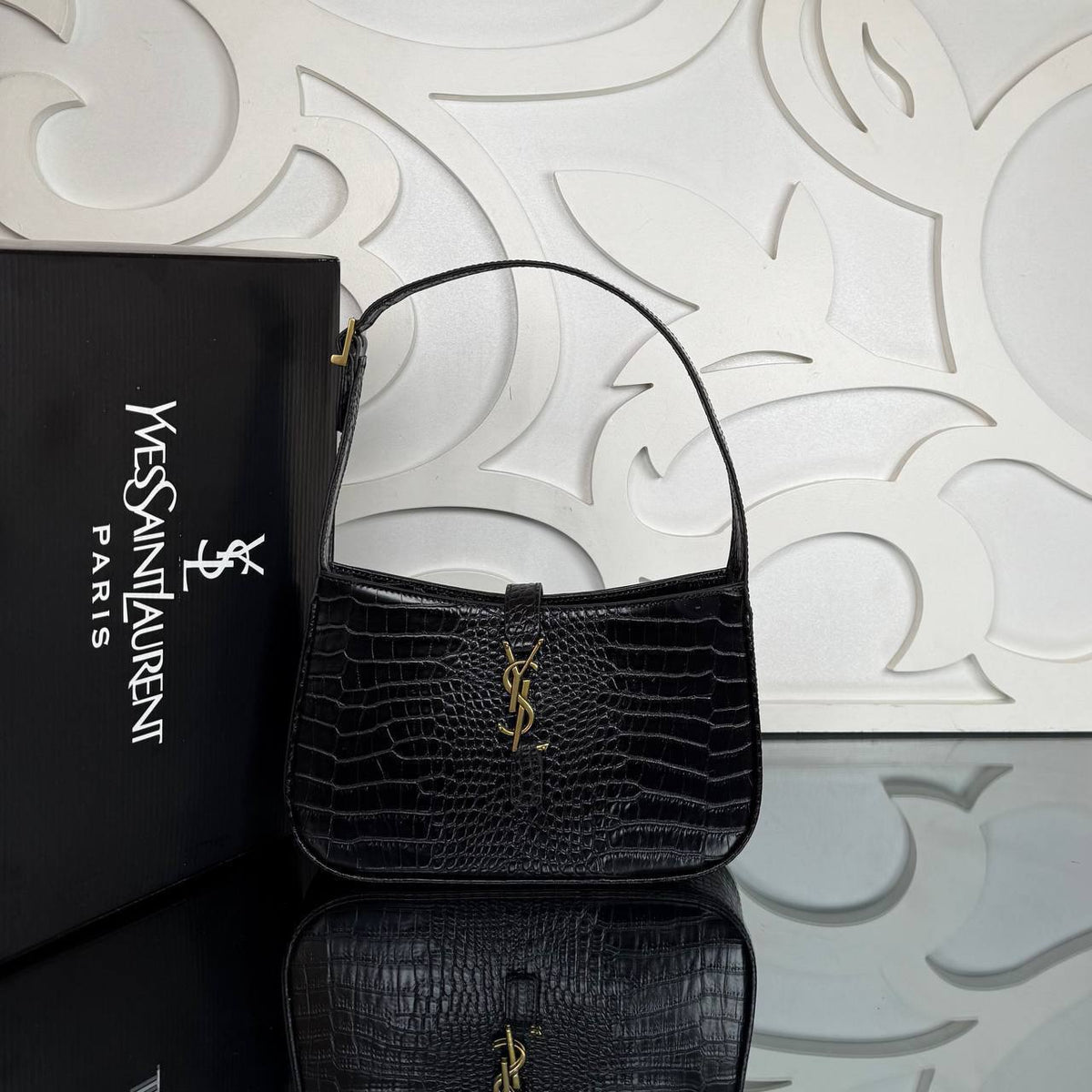 Le 5 A 7 Hobo in Smooth Leather | Black Croc Embossed | front view