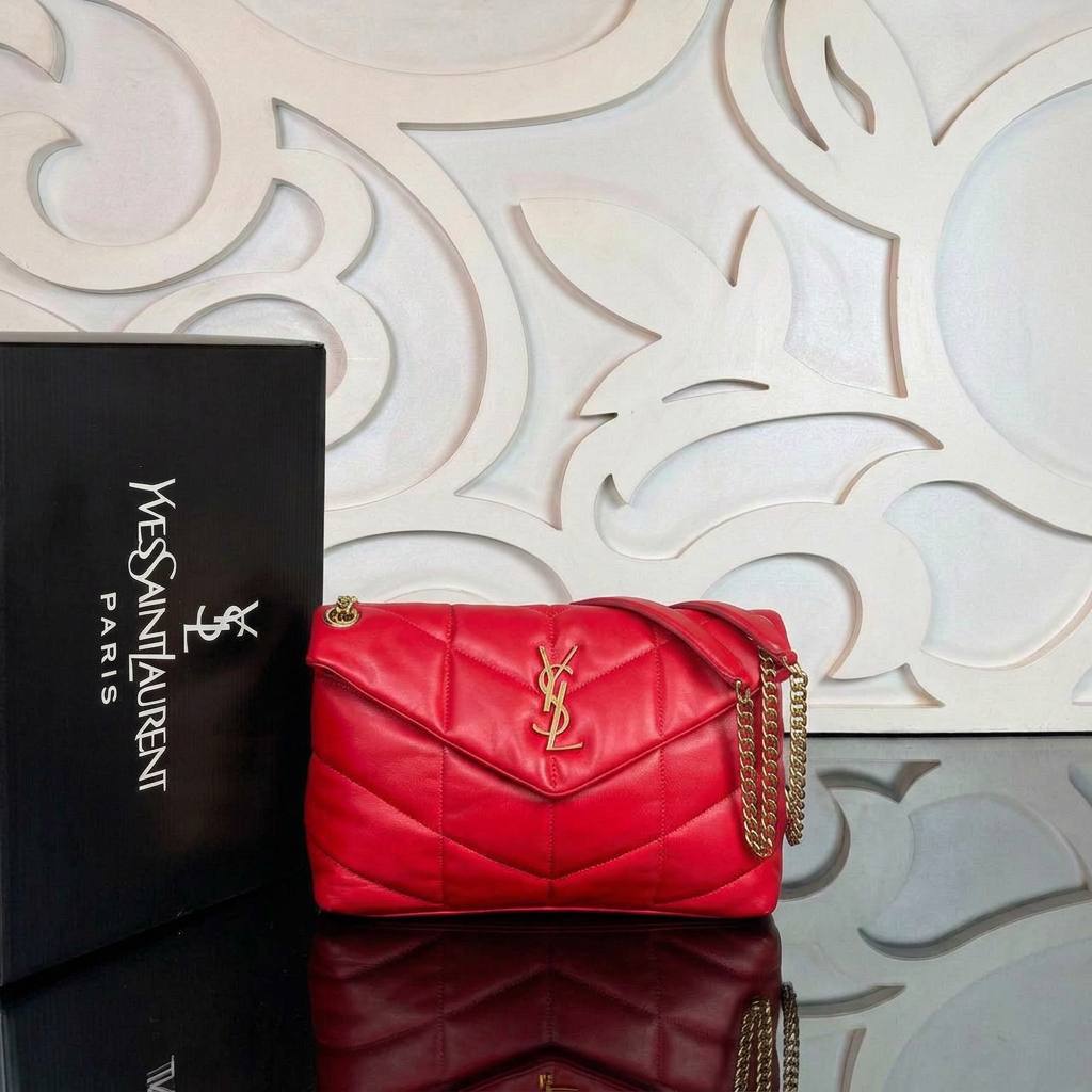 LouLou Puffer Bag Medium | Red | front view