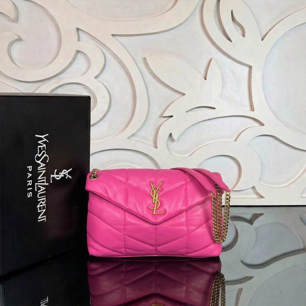 LouLou Puffer Bag Medium | Fuchsia | front view