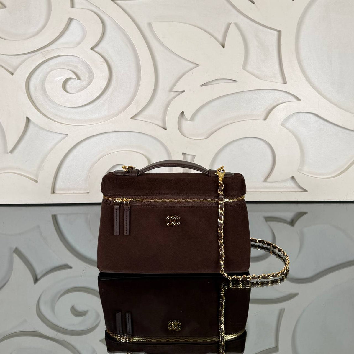 Medium Vanity Bag with Chain | Dark Brown | front