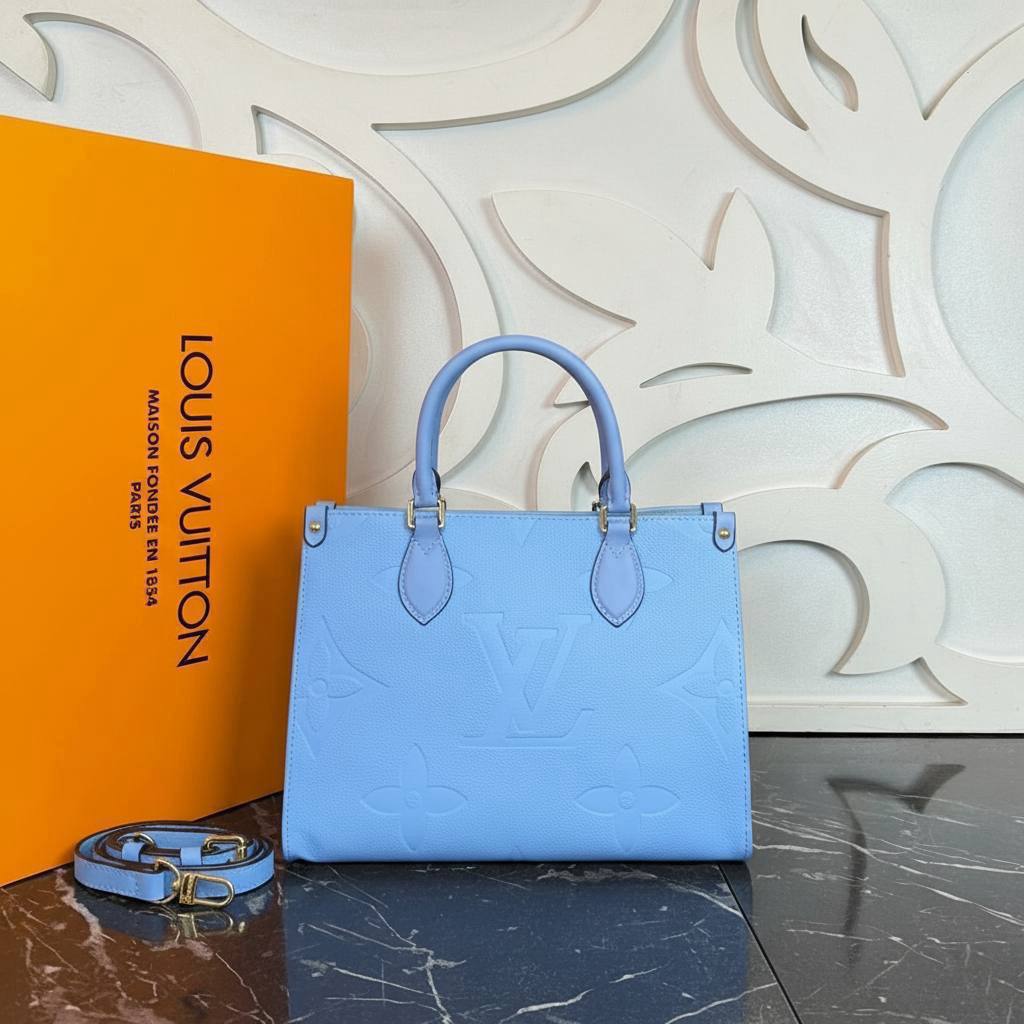 OnTheGo PM | Light Blue | front view