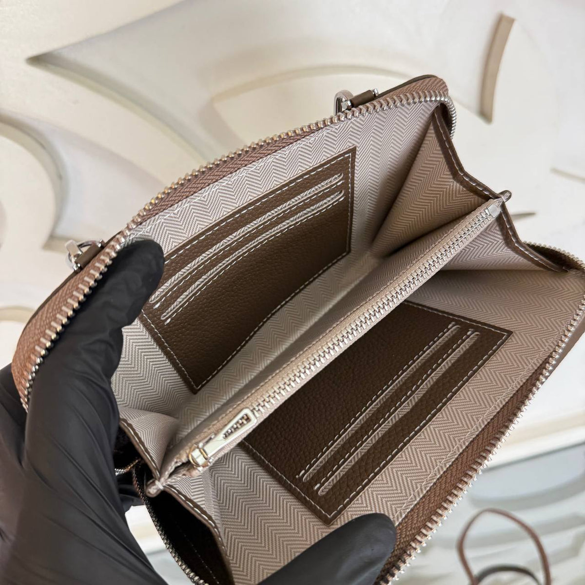 Passant Phone Wallet with Strap - Etoupe