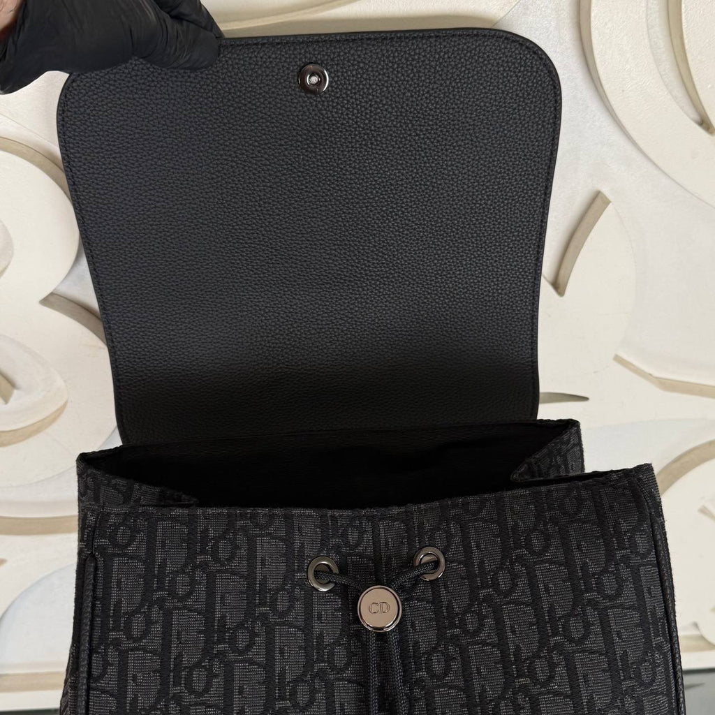 Saddle Backpack with Flap in Oblique Jacquard