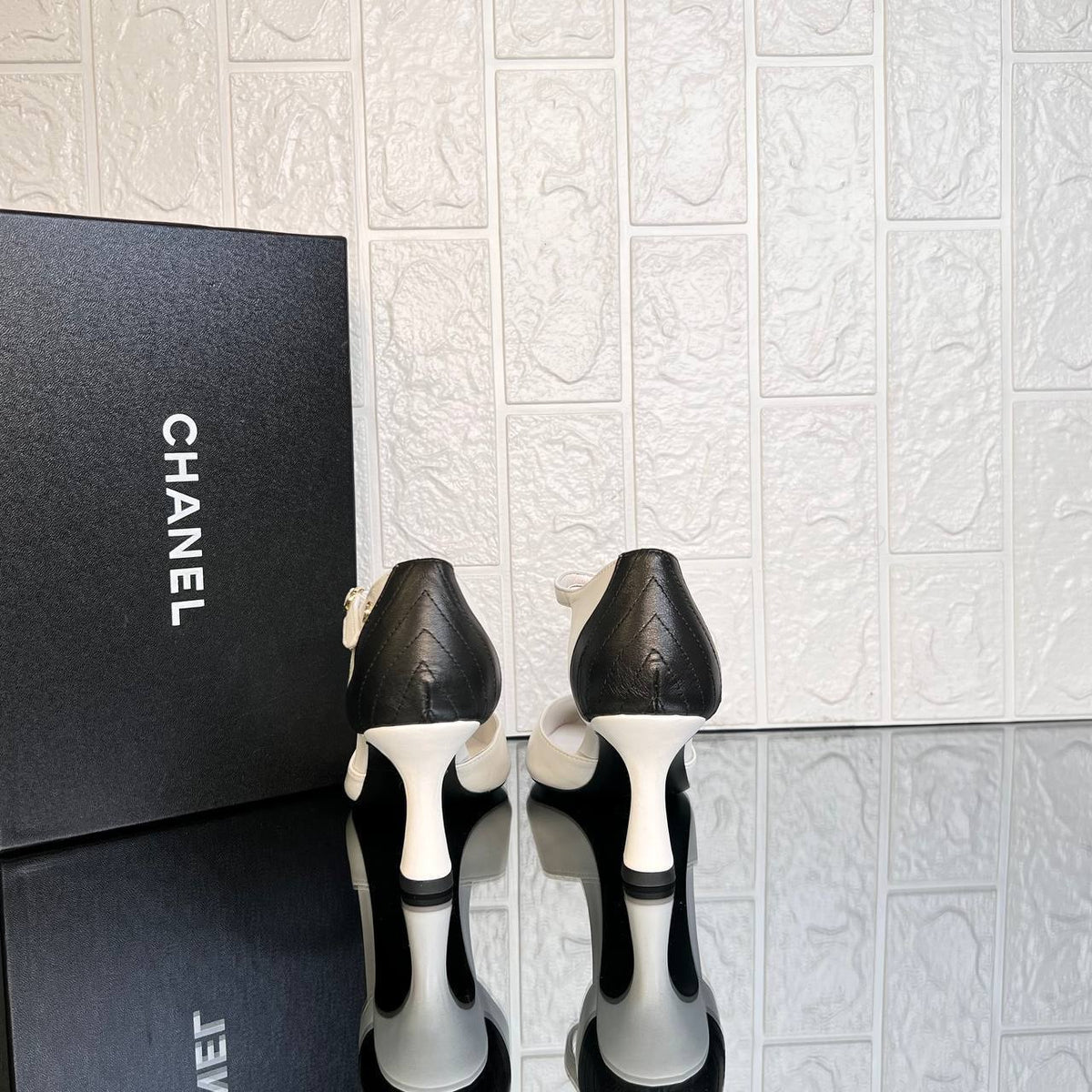 Agneau Noir & blanc