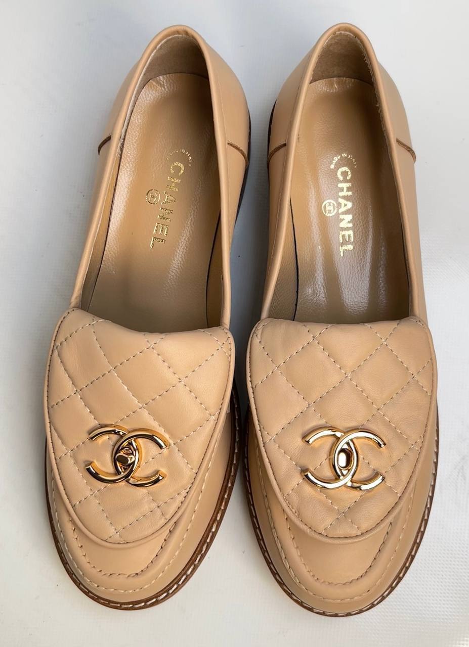 Kapitone Loafer