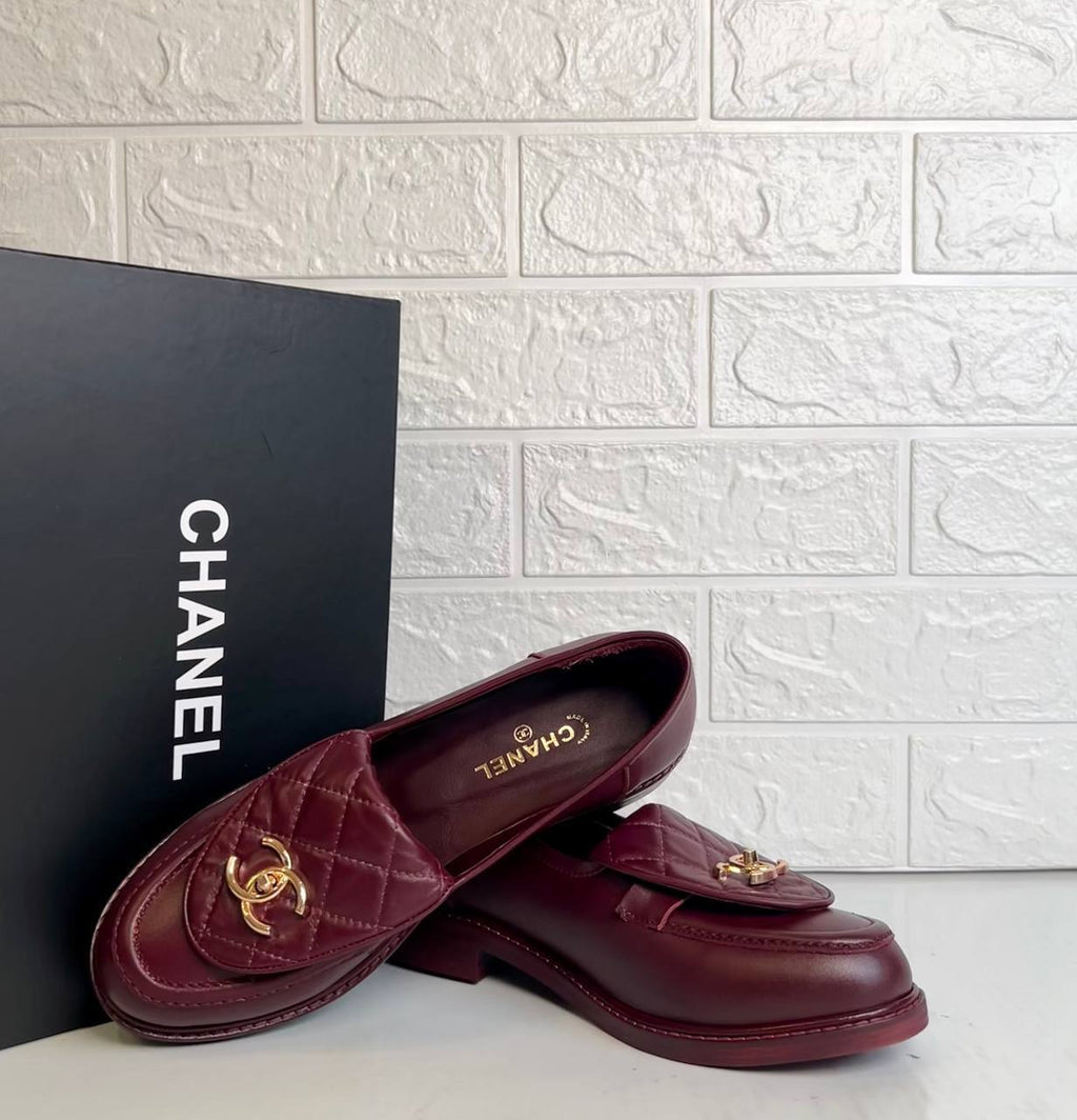 Kapitone Loafer
