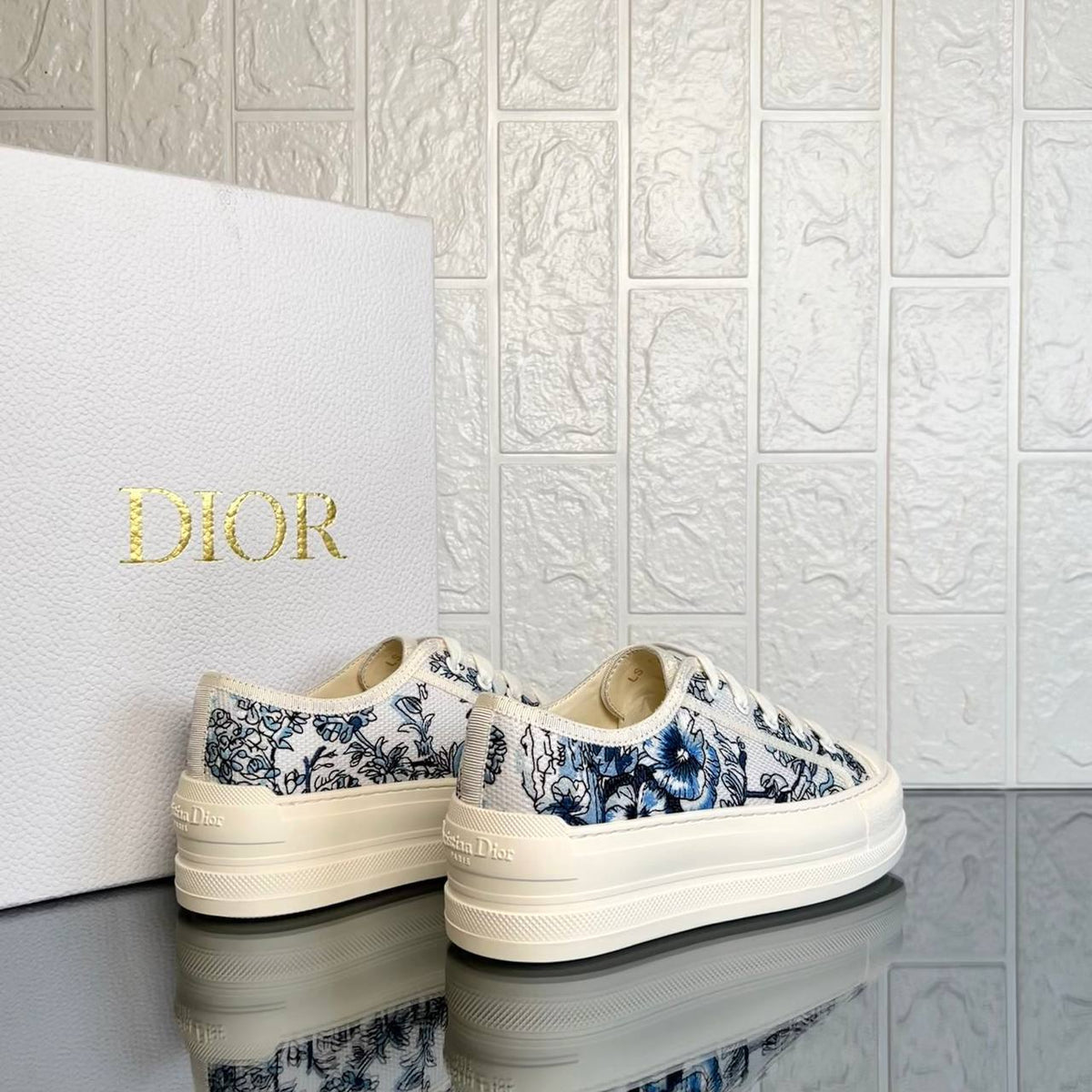Platform Sneaker