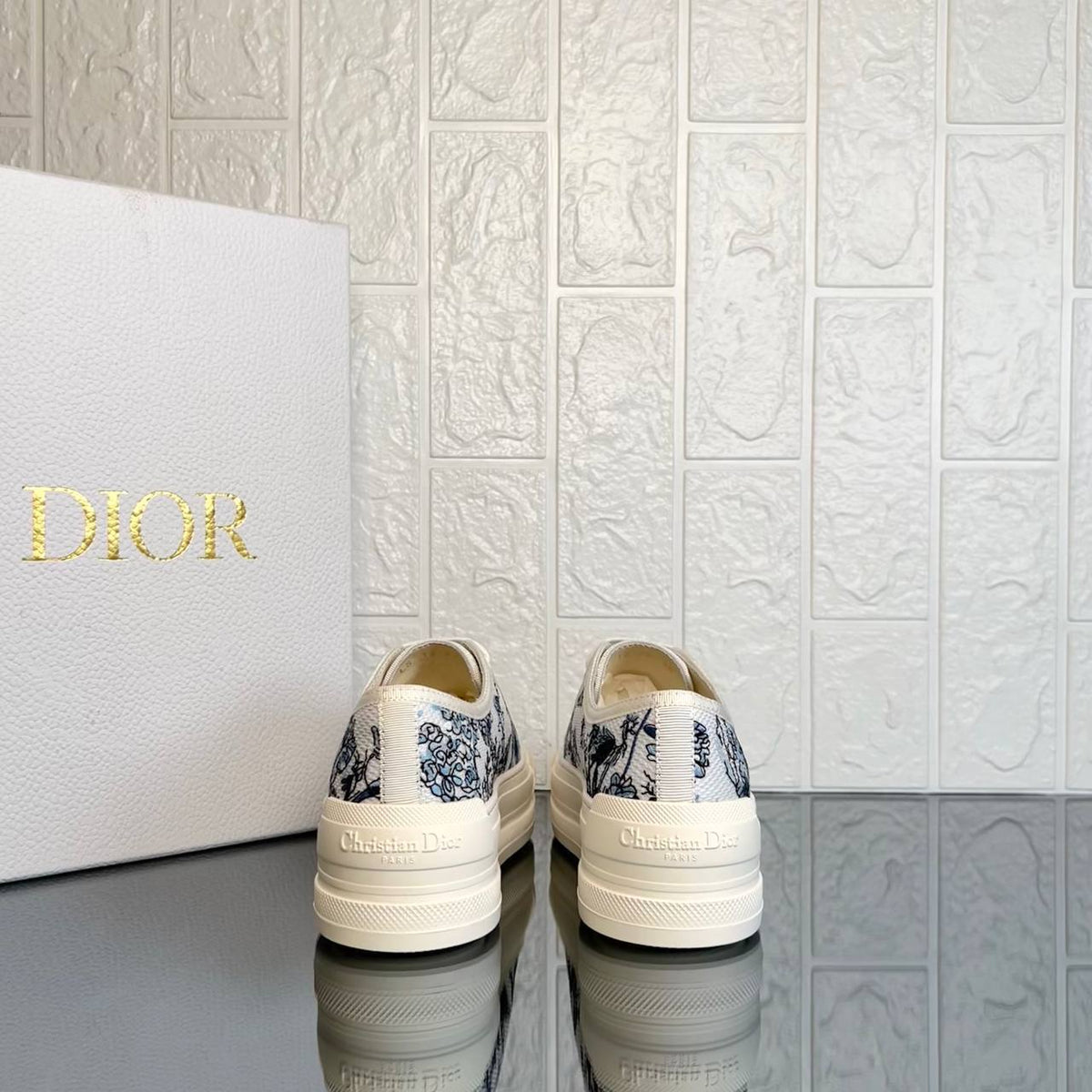Platform Sneaker