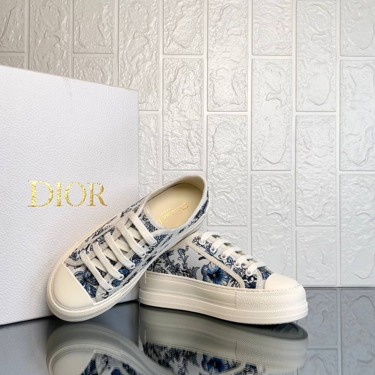 Platform Sneaker