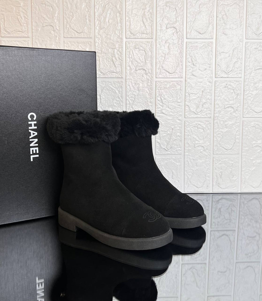 Pre-Owned 1986 Coco Mark Boots