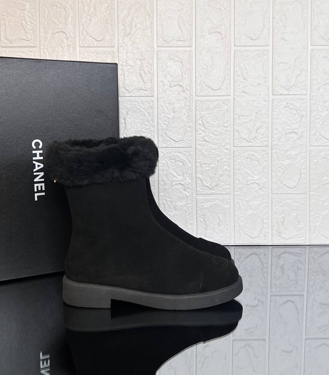 Pre-Owned 1986 Coco Mark Boots
