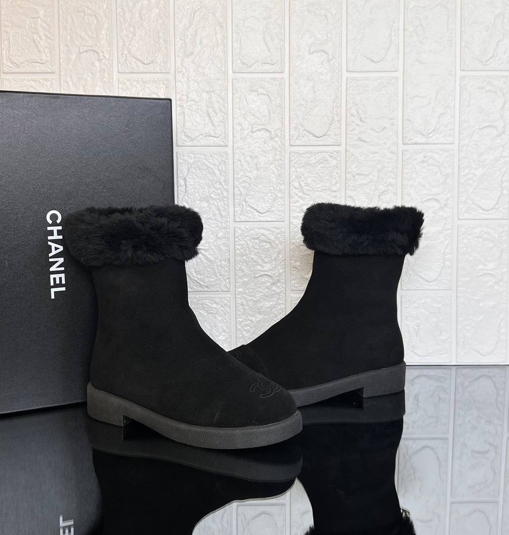 Pre-Owned 1986 Coco Mark Boots