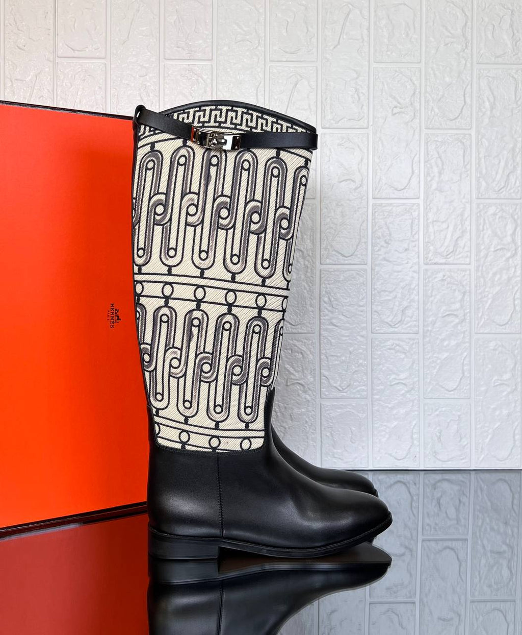 Jumping Boot