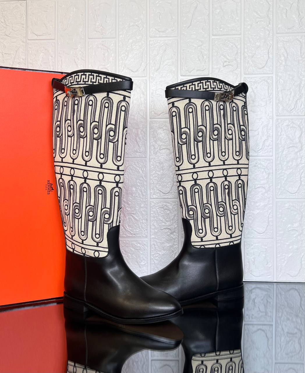 Jumping Boot