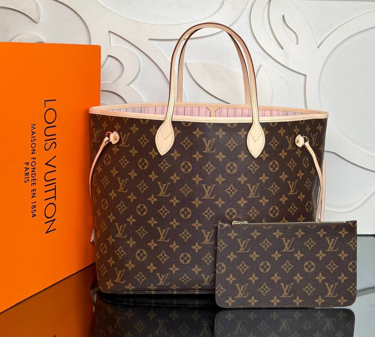 #monogram-inside-pink