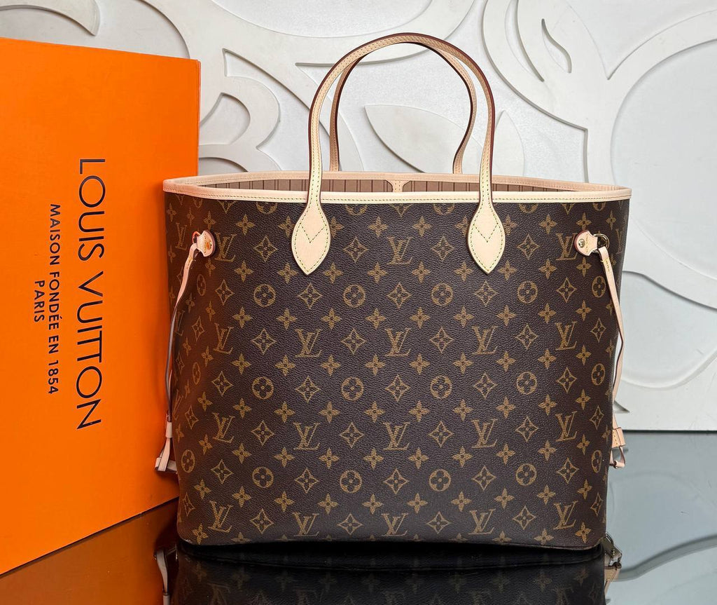 #monogram-inside-brown