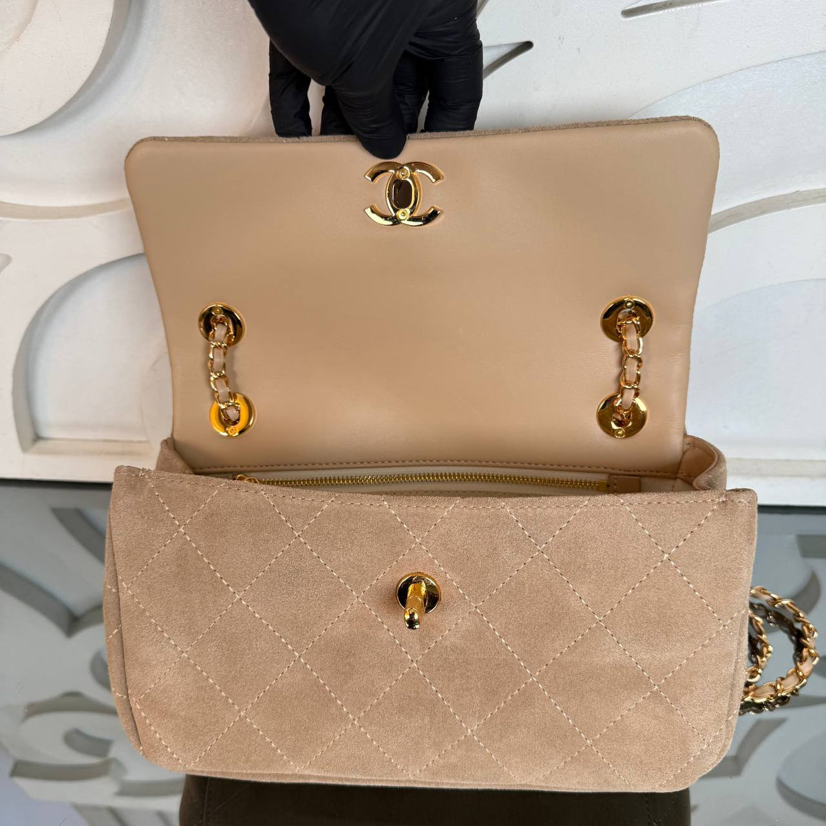 #beige