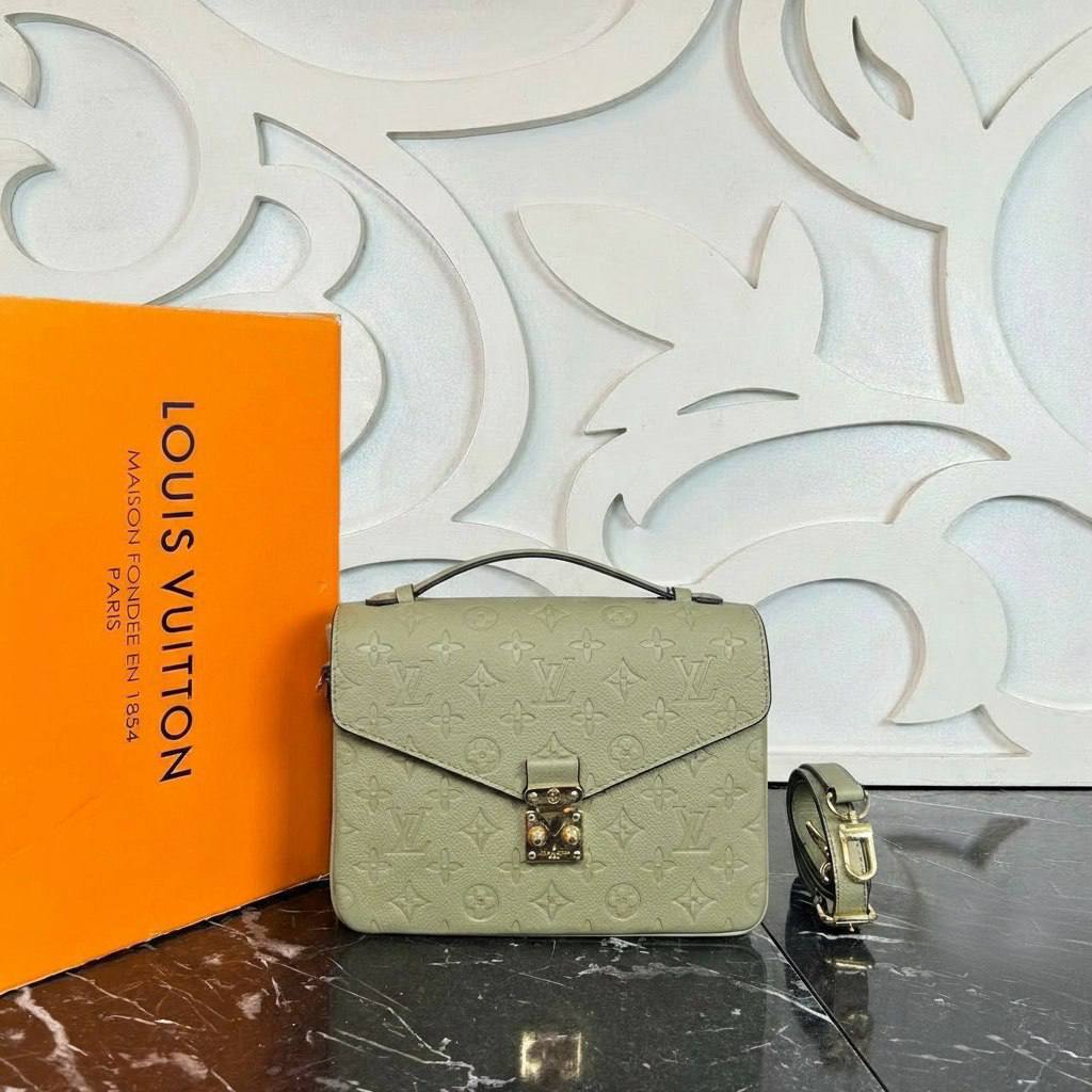 Pochette Métis Bag | Sage Green | front view