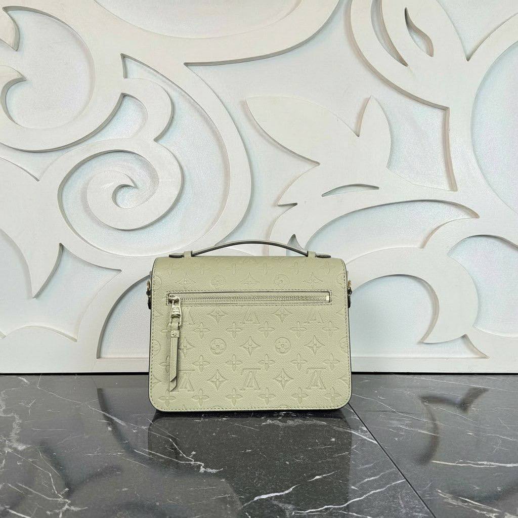 Pochette Métis Bag | Sage Green | back view
