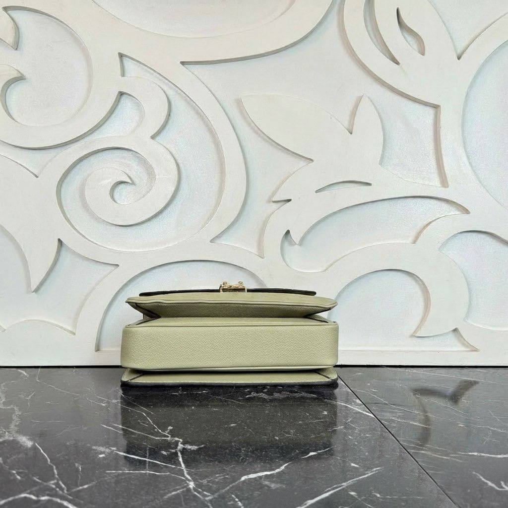 Pochette Métis Bag | Sage Green | bottom view