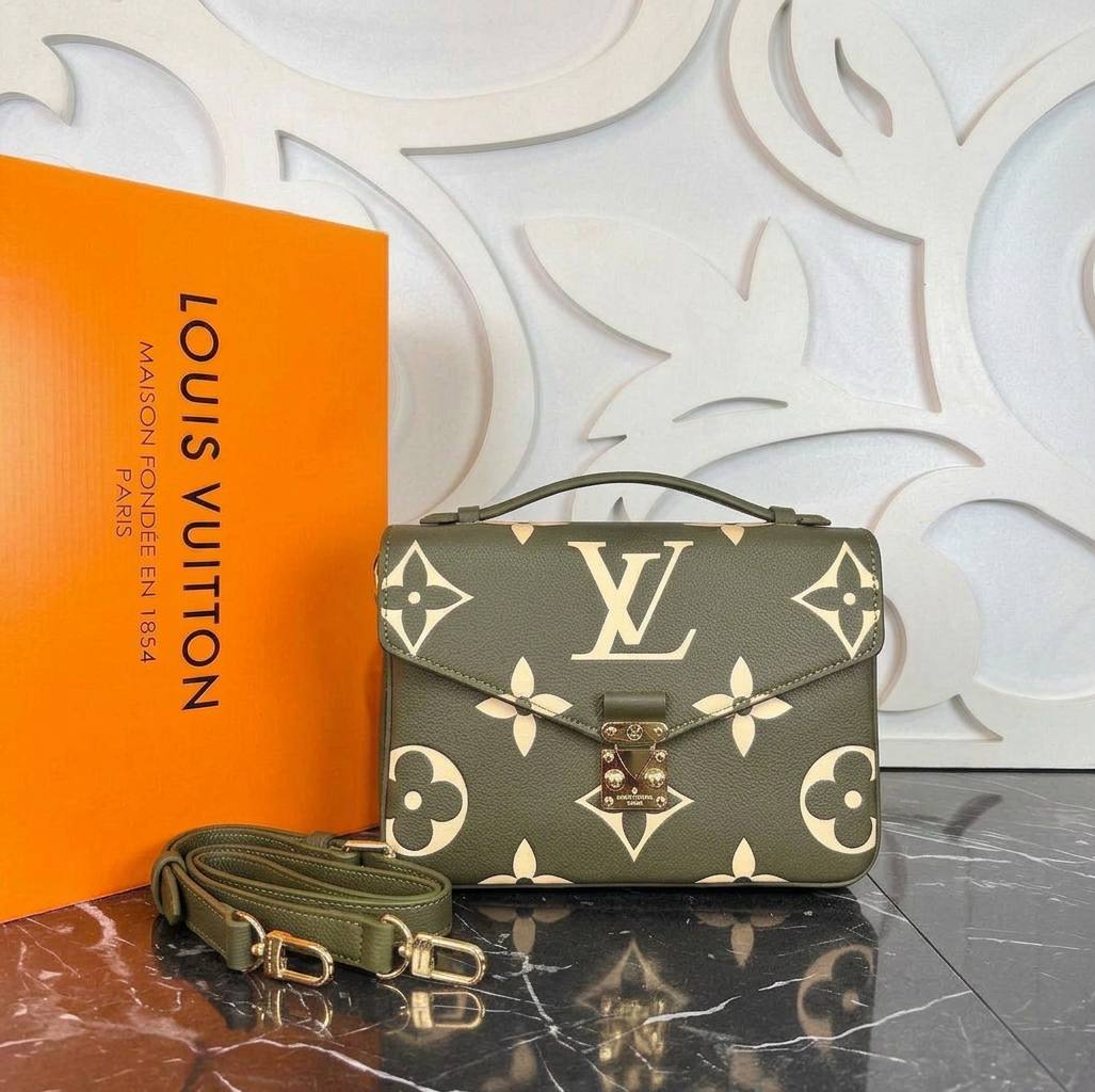Pochette Metis Bag | Olive | front view