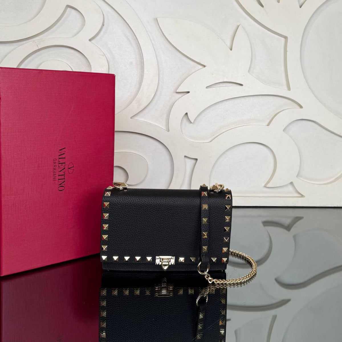 Rockstud Mini Flap Bag | Black | front