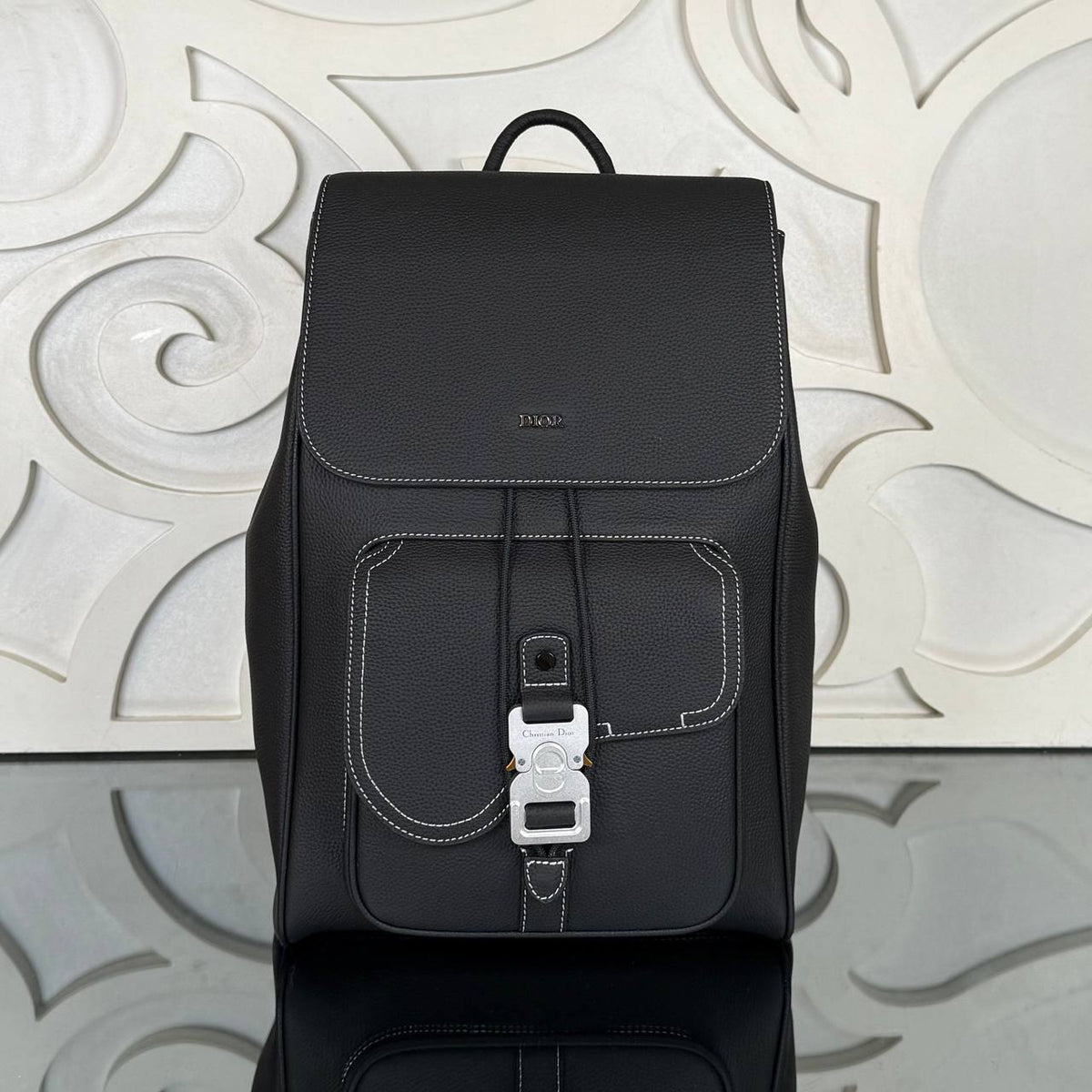 Saddle Backpack with Flap in Grained Calfskin | Black | front view