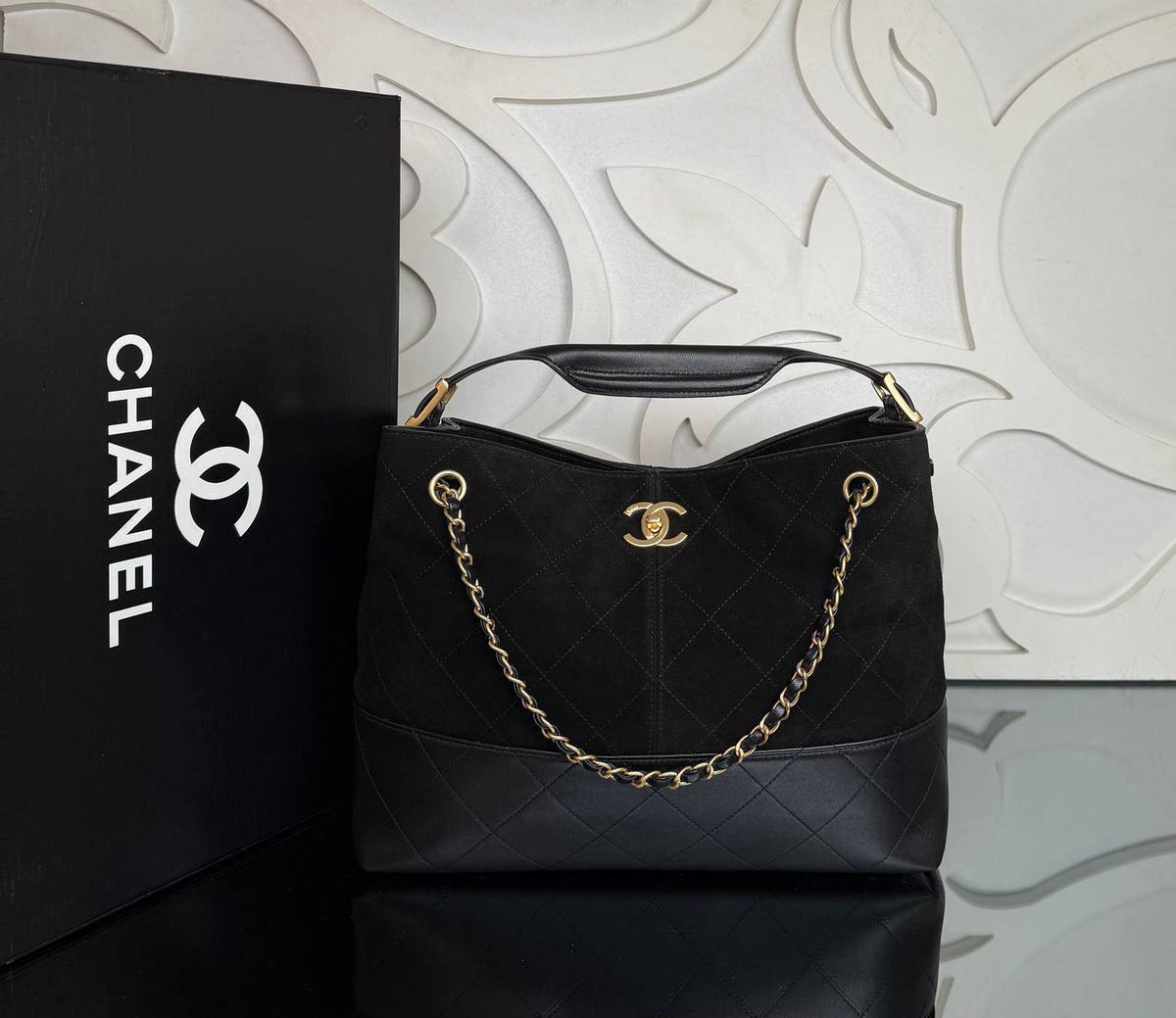 Shopping Bag Medium | Black | front view