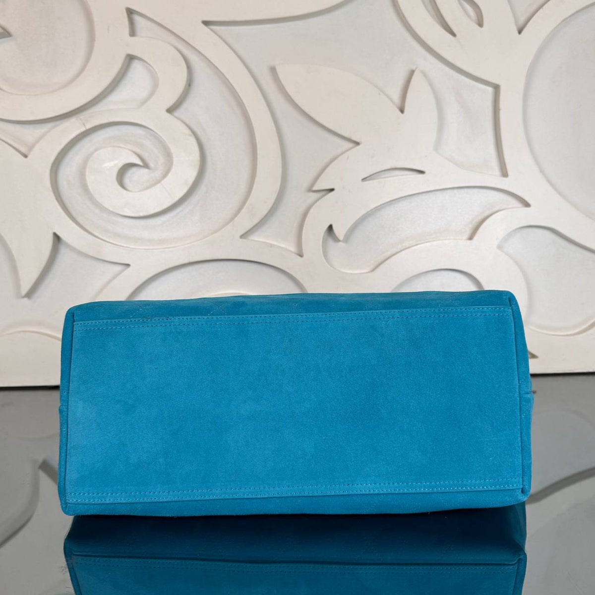 Shopping Bag Medium | Turquoise Suede | base
