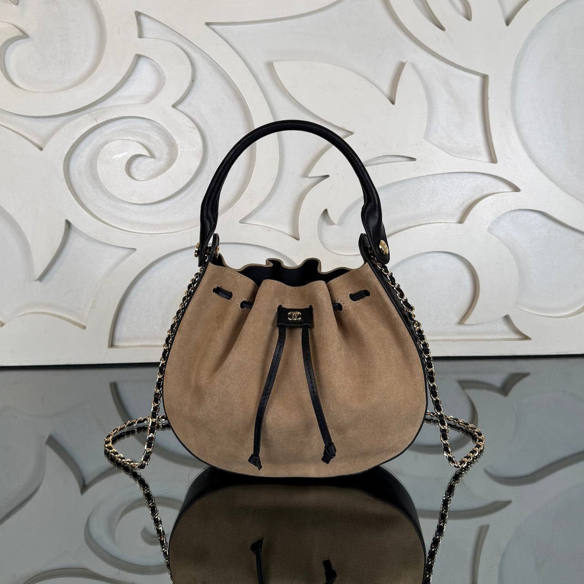Small Hobo Bag | Beige Suede | front