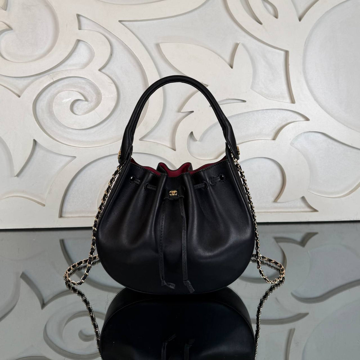 Small Hobo Bag | Black | front