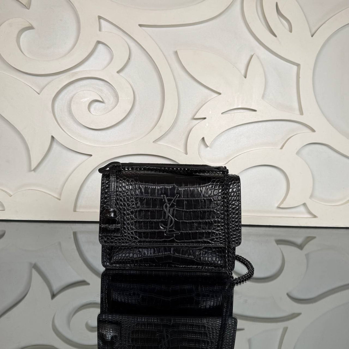 Sunset Bag | Black | front view